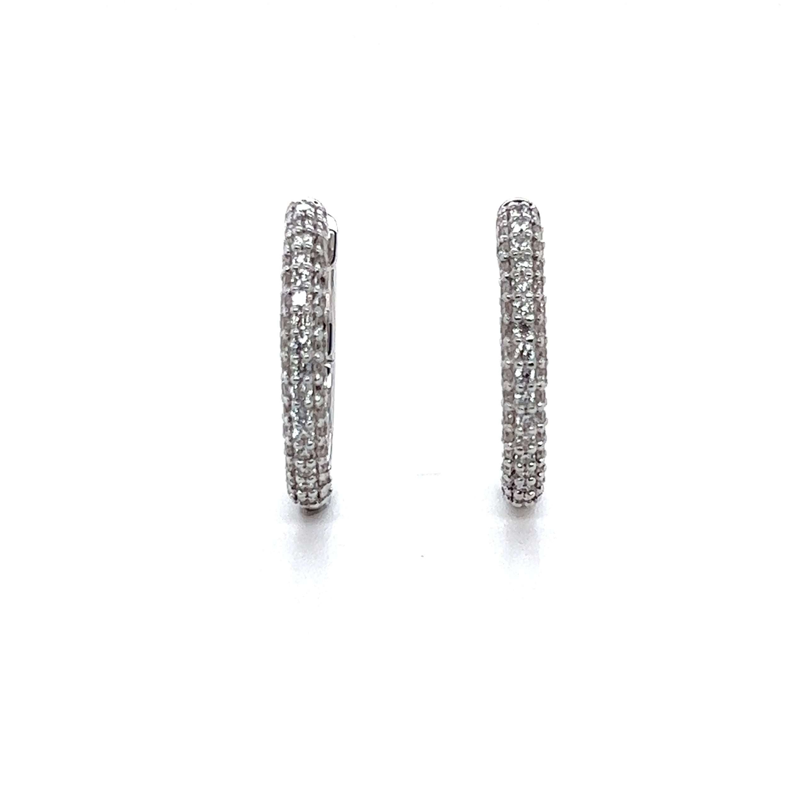 Pavé Lab Grown Diamond Huggie Earrings EH078