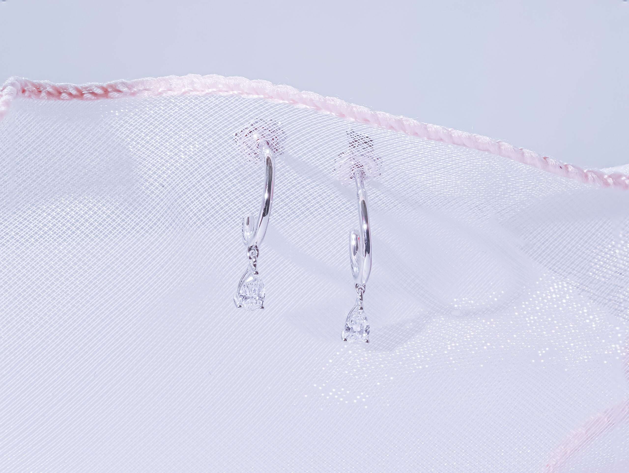 Pear Drop Huggie Earrings YE061-1