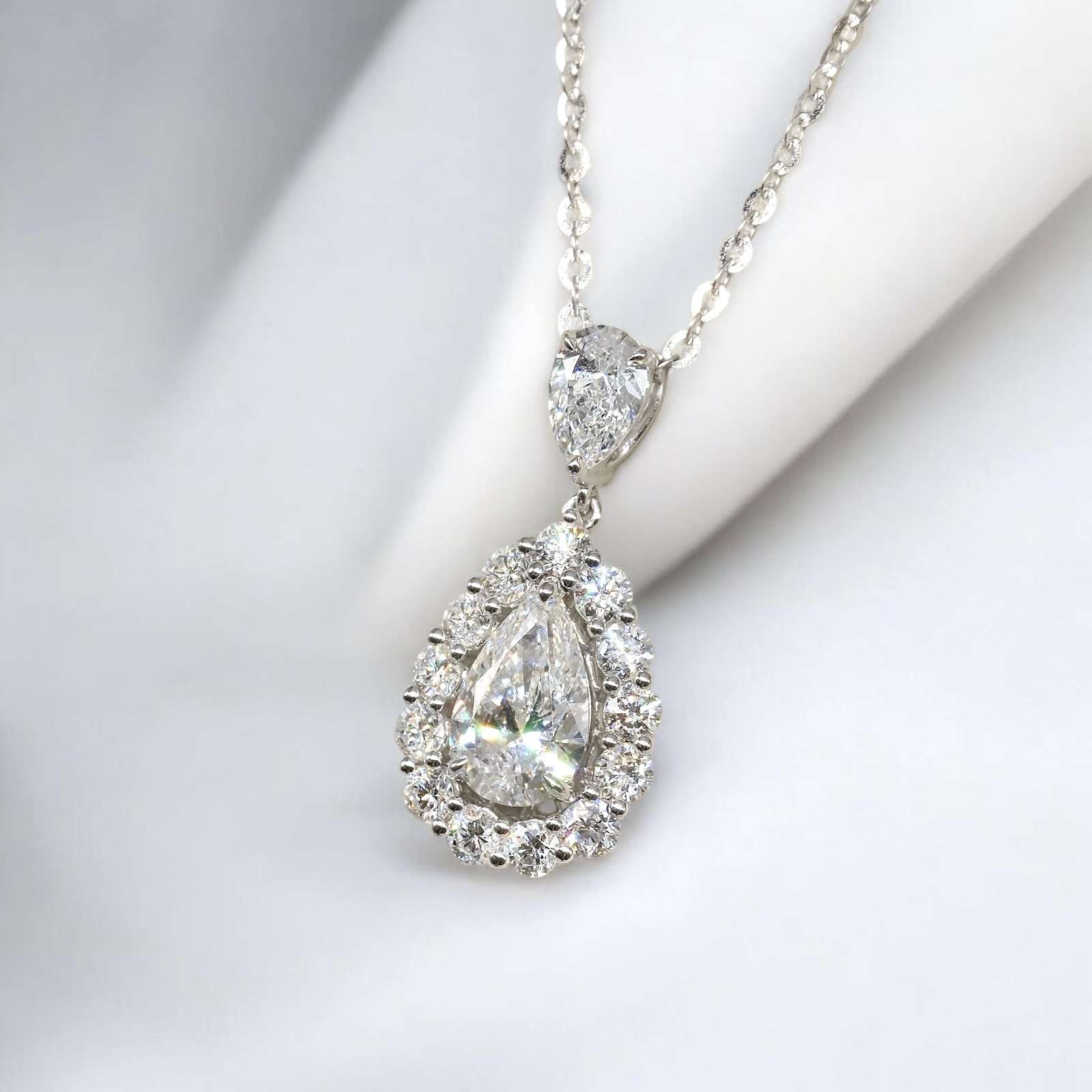 Teardrop Pear Halo Drop Pendant Necklace FDP2239