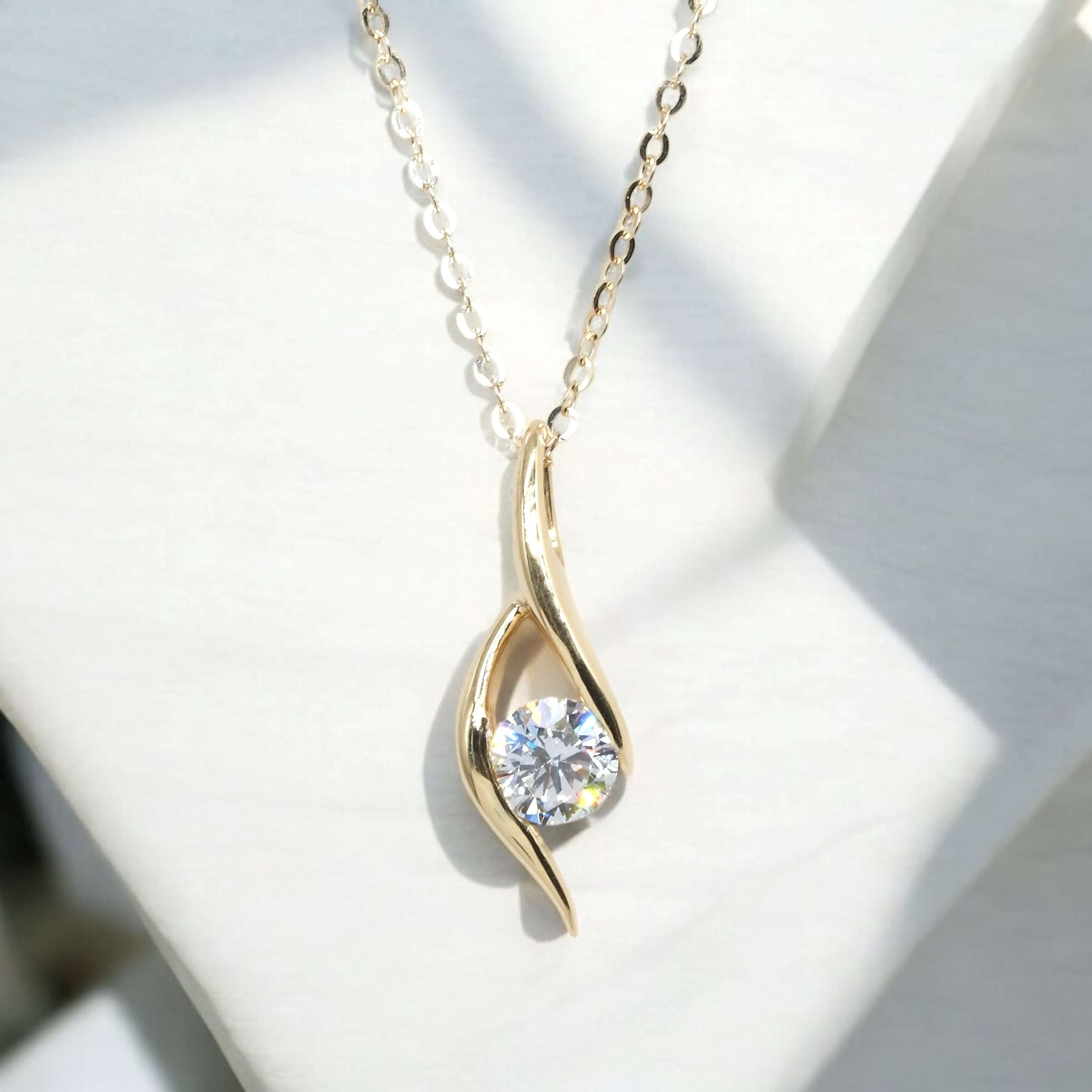 Mermaid Lab Grown Diamond Solitaire Pendant Necklace FDP2254