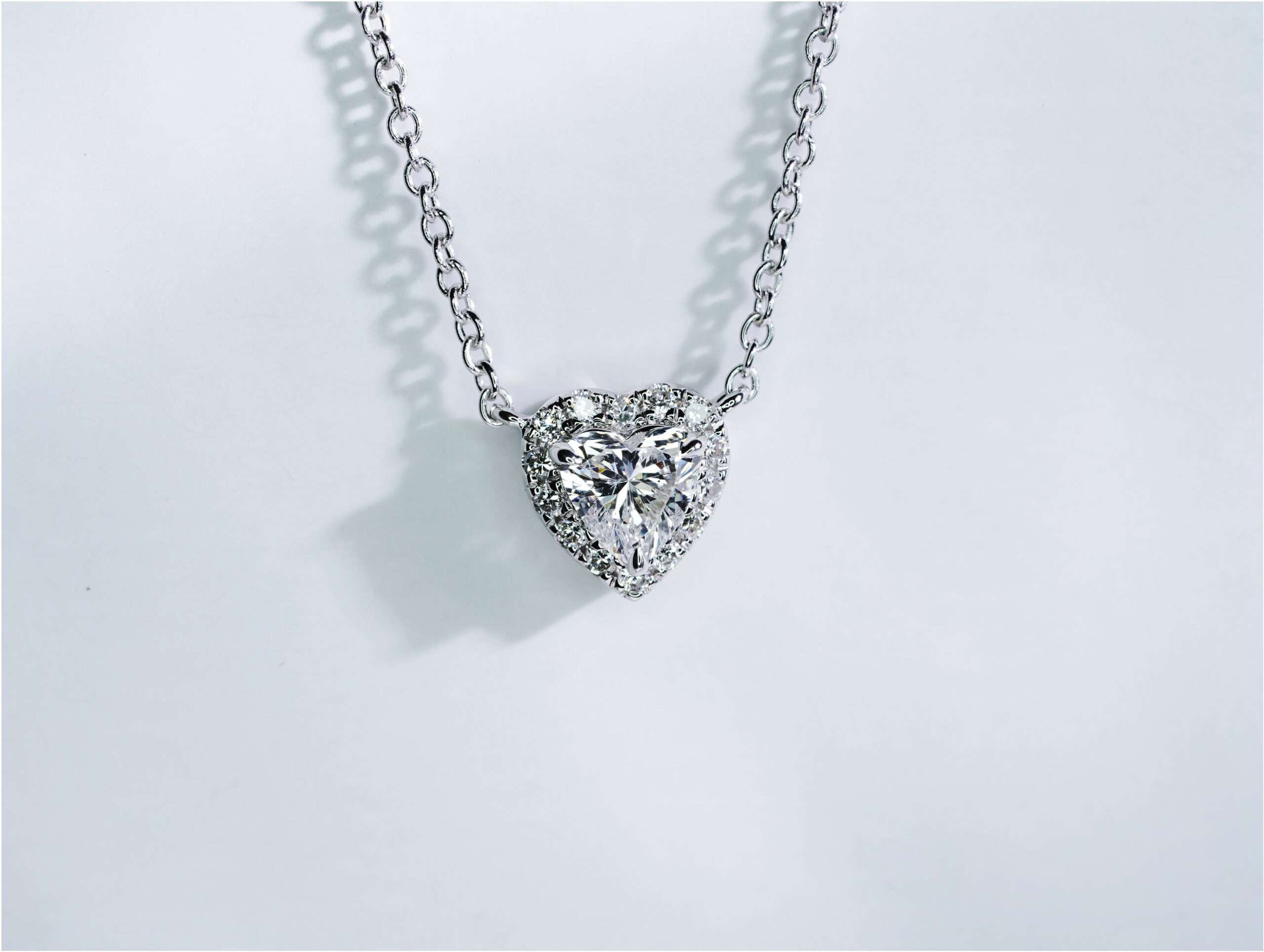 Halo Heart Shaped Necklace FDN2139