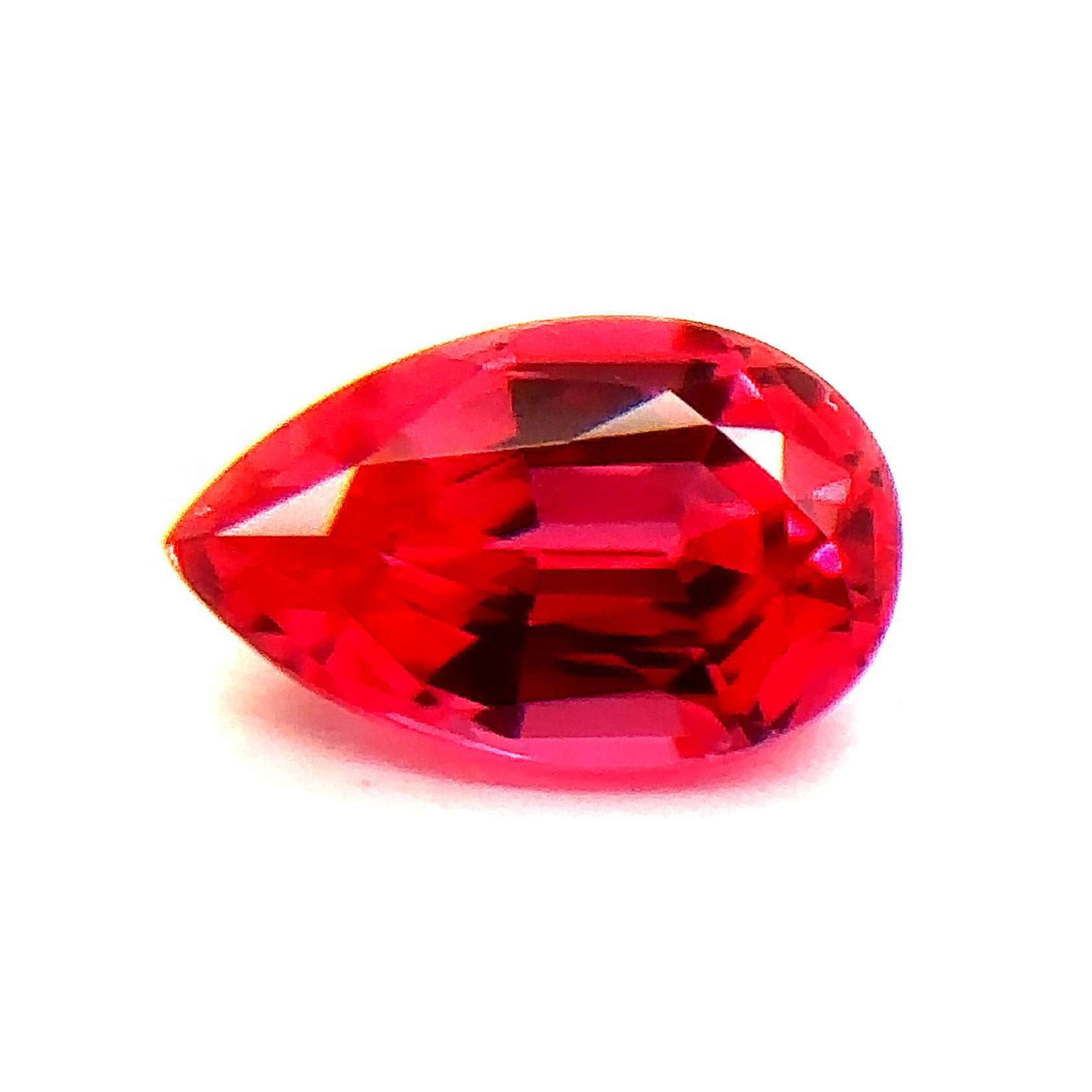 Japan Lab Gem Pear Padparadscha