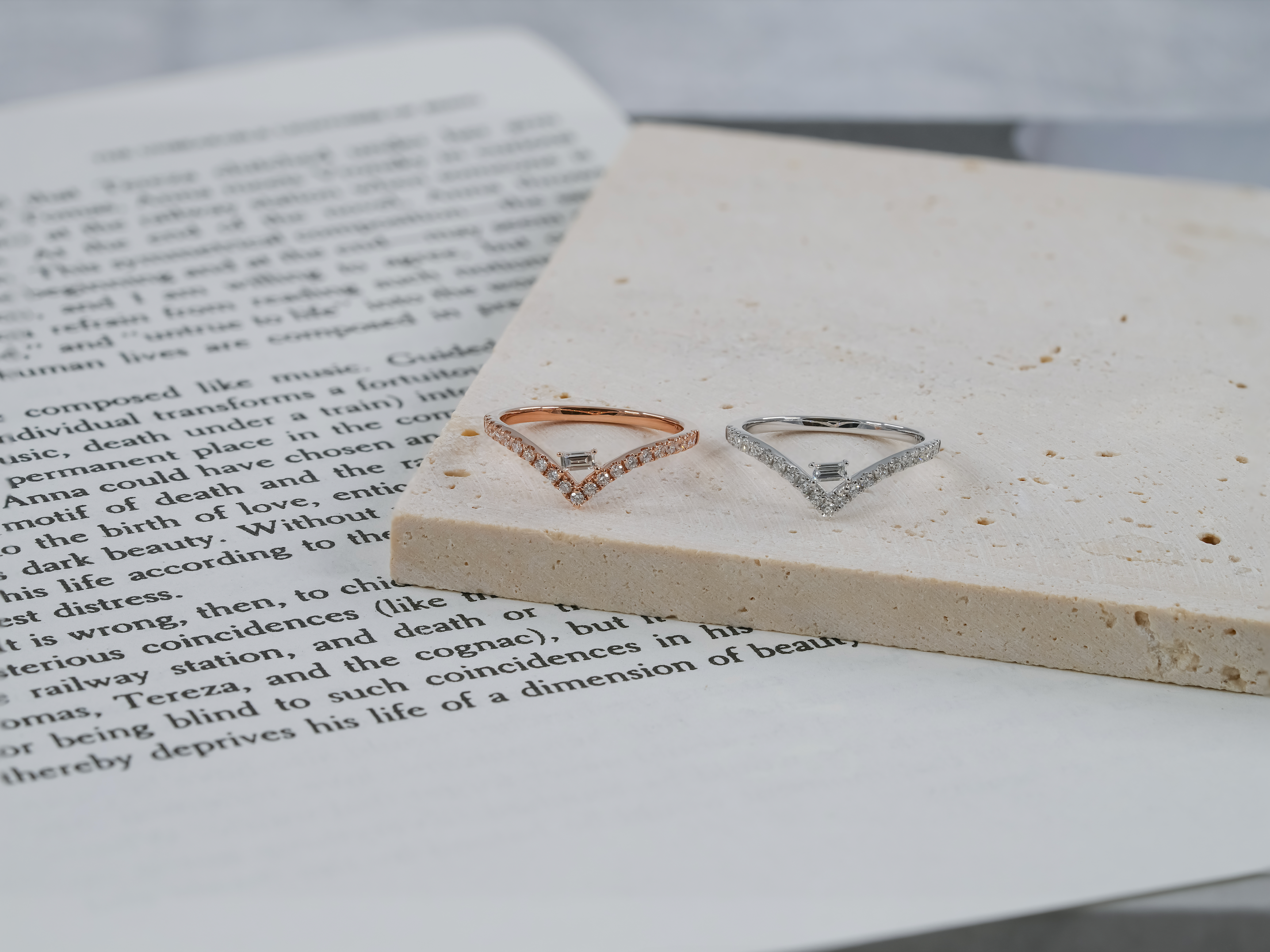 Lab Grown Diamond Mini Baguette V Ring MR815428